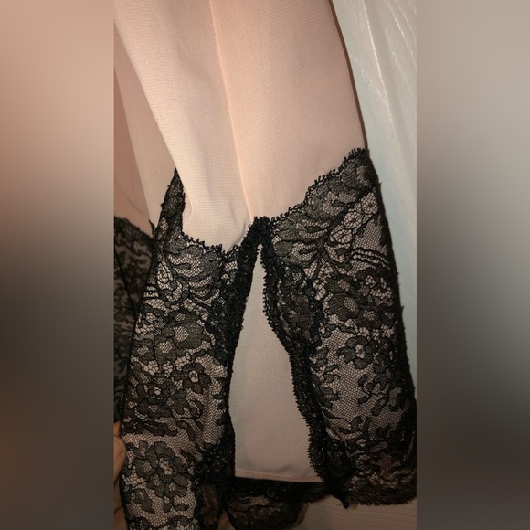 Pink peach vintage Vanity Fair half slip - Picture 2 of 7